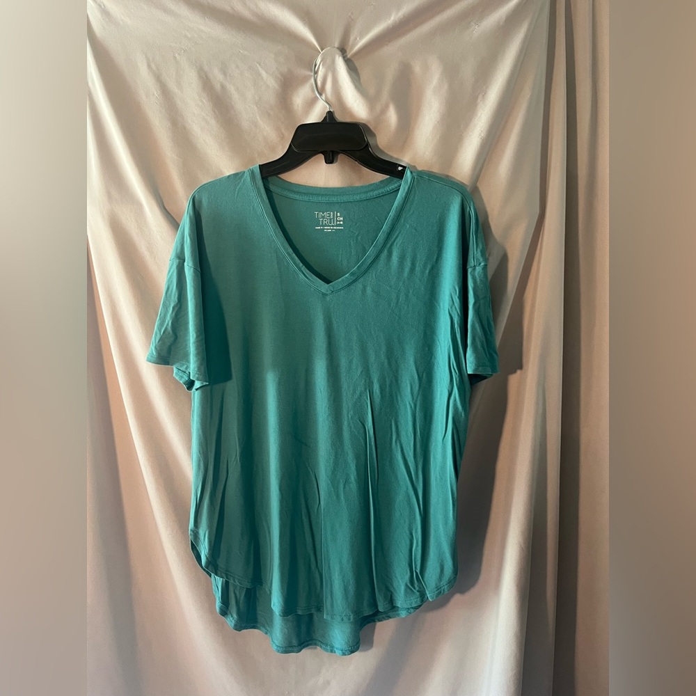 Time and Tru Teal V-Neck Short Sleeve Top